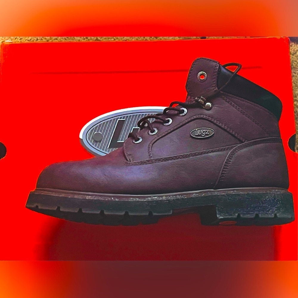 Lugz steel toe leather work boots. Brand New w/ box.
